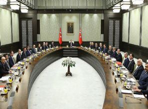 Tarihi toplantıda özel protokol