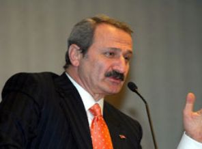 Zafer Çağlayan’ın acı günü