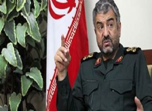 İran: İsrail yıkıcı yıldırımı beklesin