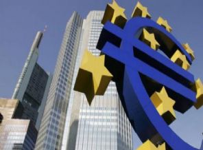 'Avrupa deflasyonun eşiğinde'