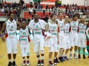 Karşıyaka Fransa'da istediğini aldı