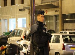 Paris'teki saldırılara 4 tutuklama