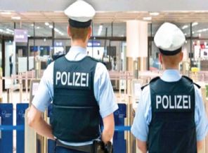 Türkiyeli yolculara havaalanında Alman zulmü!