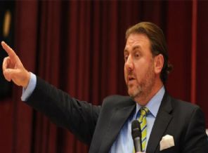 Yiğit Bulut'tan Merkez'e sert eleştiri!