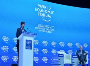 Davutoğlu: Türkler geri geliyor