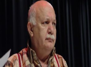 Ünlü tiyatro oyuncusu yaşamını yitirdi!