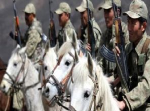 At sırtında PKK'ya karşı savaşıyorlar!