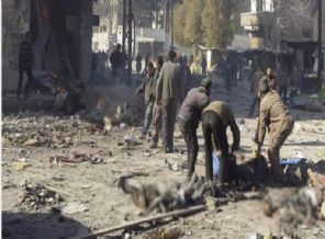 Pazar yeri kan gölüne döndü