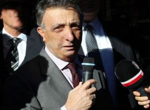 Çebi: Aziz Yıldırım Beşiktaş'ın tarihine baksın