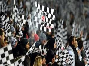 Beşiktaş'a tribün kapatma cezası!