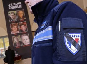 Fransa'da 8 yaşındaki çocuğa sorgu rezaleti