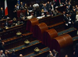 İtalya seçimde dördüncü tura kaldı