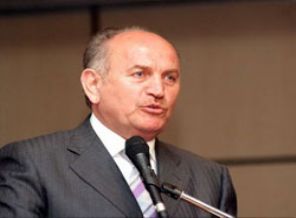 Kadir Topbaş seçimlerde aday olacak mı?