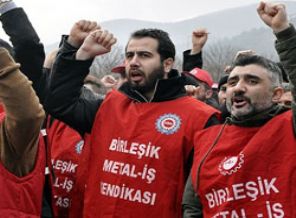 Metal işçilerinin grevi ertelendi
