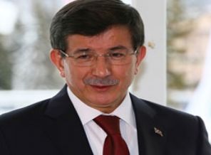Davutoğlu üç müjde birden verdi