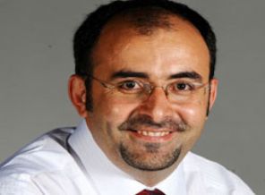 Emre Uslu hakkında yakalama kararı