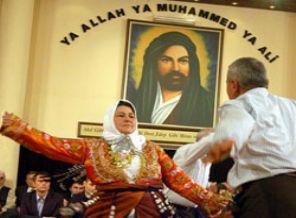 Cemevlerine 'ibadethane' kararı