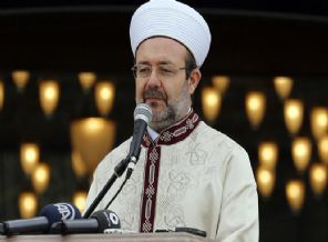 İslam zararlı böceği bile yaktırmaz!