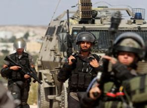 İsrail Filistin'de okul bastı