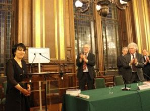 Fransa'da Türk yazara Seligmann Edebiyat Ödülü