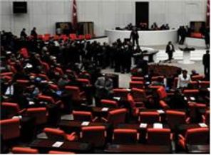 Meclis tuvaletinde taciz skandalı