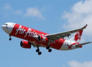 Malezya uçağı faciadan döndü