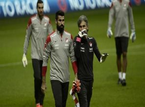 Volkan'a küfüre hapis cezası