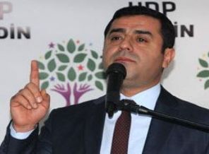 Demirtaş, Erdoğan'ın ilk tweetini tiye aldı!