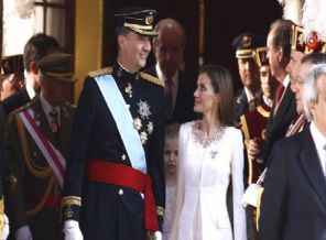 Kralın maaşı düştü