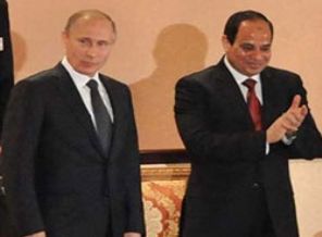 Putin'den Sisi'ye Kalaşnikof hediye
