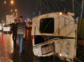 TEM’de minibüs kazası