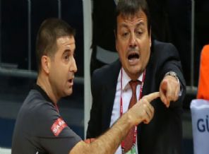 Galatasaray'da kritik görüşme!