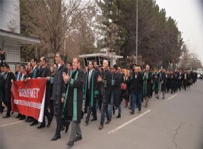 21 barodan, 'güvenlik paketi' protestosu