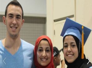 ABD öldürülen 3 Müslüman için ayaklandı