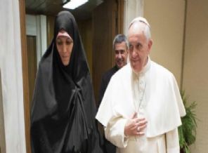 Papa'dan çocuk istemeyenlere suçlama