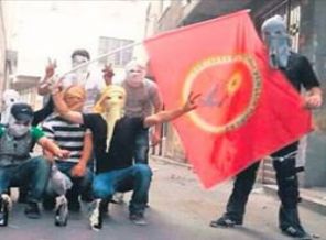 PKK Barzani'yi soydu