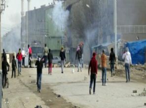 Doğubayazıt'ta polise ses bombalı saldırı