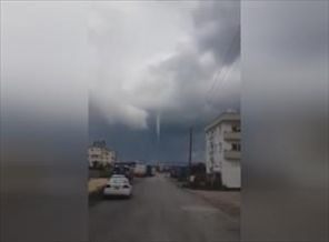 Girne'de hortum dehşeti