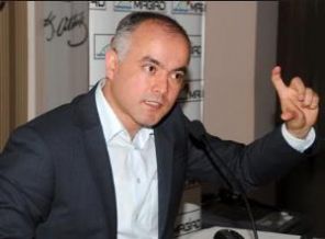 Zaman'ın ekonomi müdürünü kendisi tekzip etti