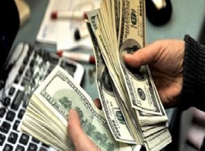 Dolar 2.45'in altına indi