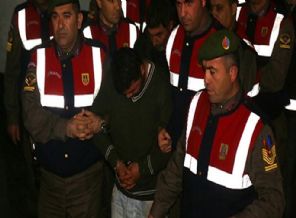 Özgecan'ın katil zanlıları tutuklandı, 3 ayrı cezaevine kondu