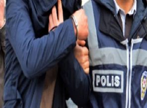 Katil zanlısına linç girişimi