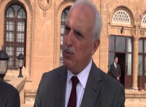 Eski Vali Hüseyin Avni Mutlu kar tatili için çok sevindi