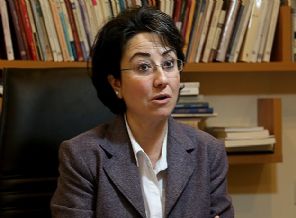 'İsrail'de demokrasi iddiası ancak kötü bir şaka olabilir'