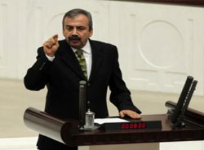 Sırrı Süreyya: Pişman olursunuz