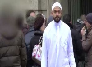 İtalyanlardan Müslüman öğrenciye tahammülsüzlük