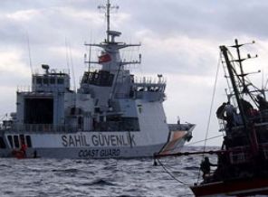 200 göçmen kurtarıldı