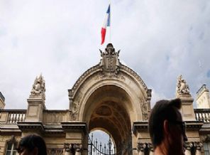 Fransa'da terörle mücadelede bir ilk