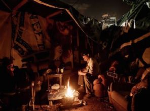 İsrail Filistinlilerin elektriğini kesti