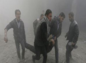 'Dünya varil bombalarını izliyor'